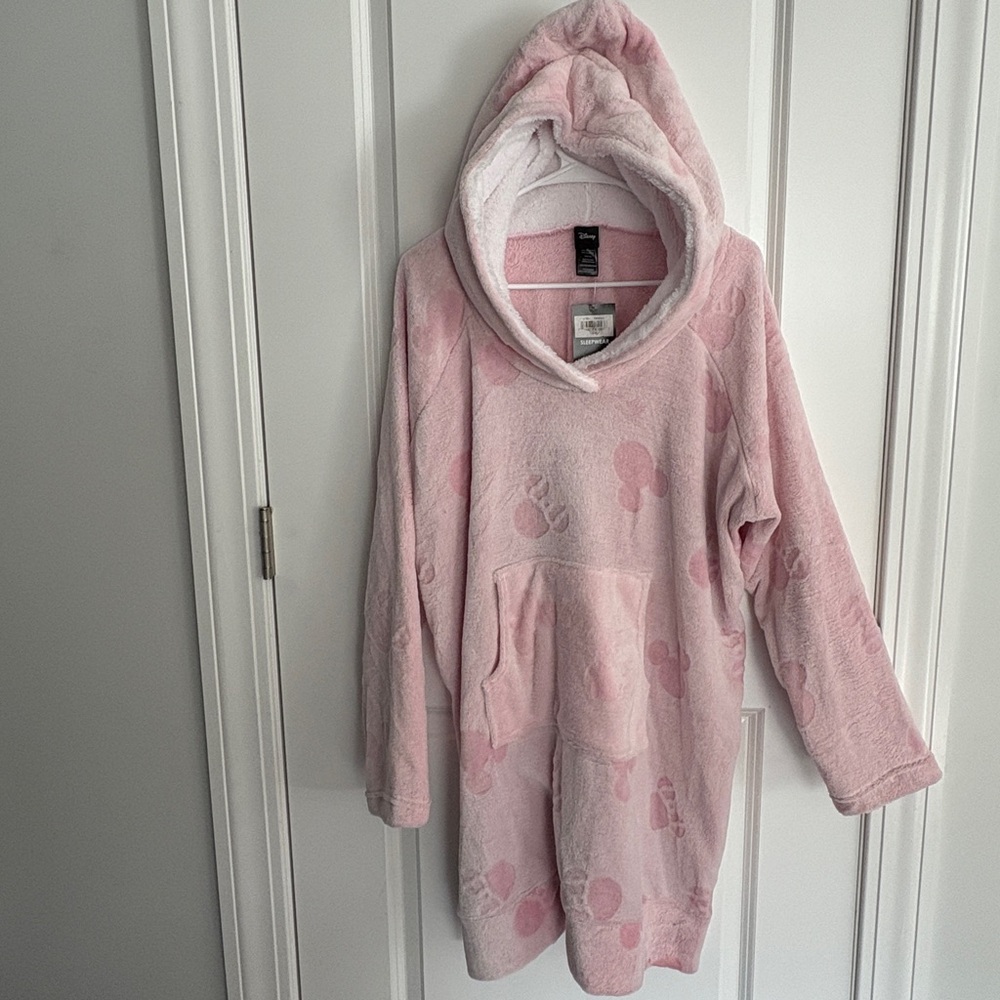 NWT- Disney Minnie & Mickey faux fur hooded pullover lounge/robe, pink- size xxl